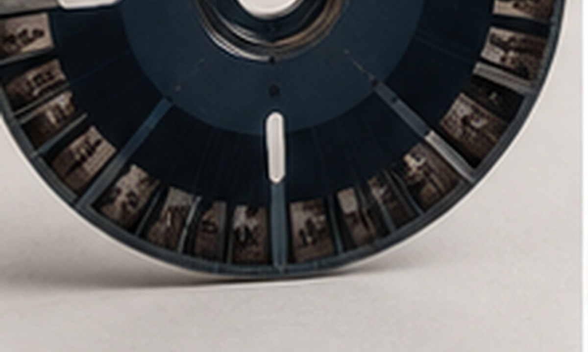 Disk Film Spindles